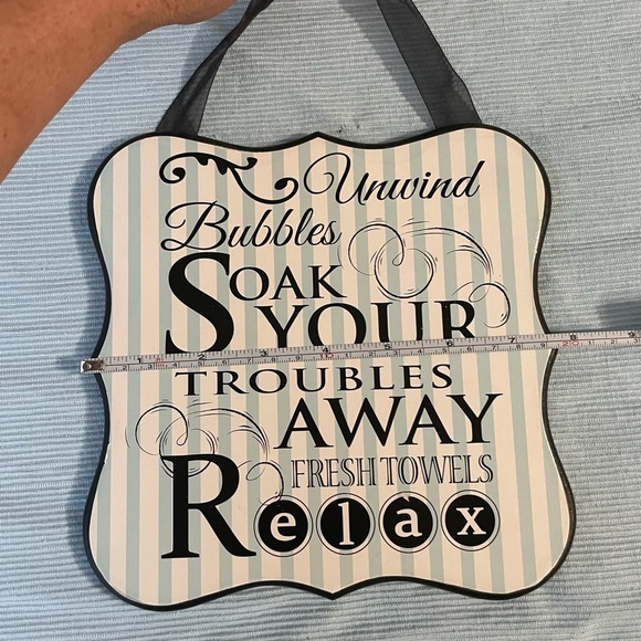 Colorful Bathroom Plaque - Picture 6 of 6